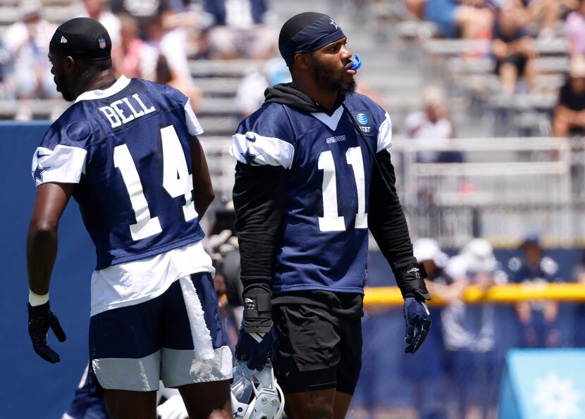 Dallas Cowboys linebacker Micah Parsons (11) during a training camp practice in Oxnard,...