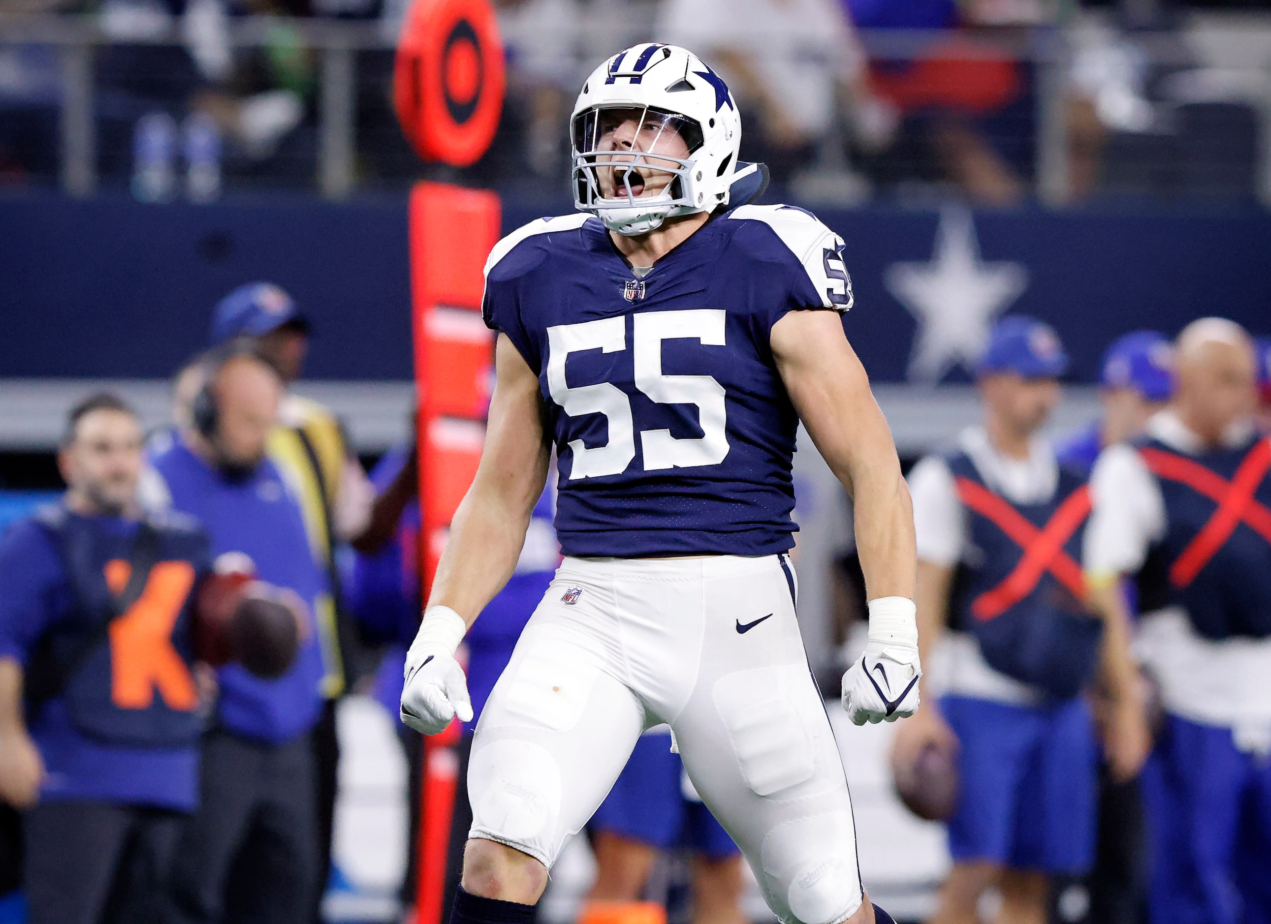 Dallas Cowboys linebacker Leighton Vander Esch (55) celebrates his third quarter stop of the...