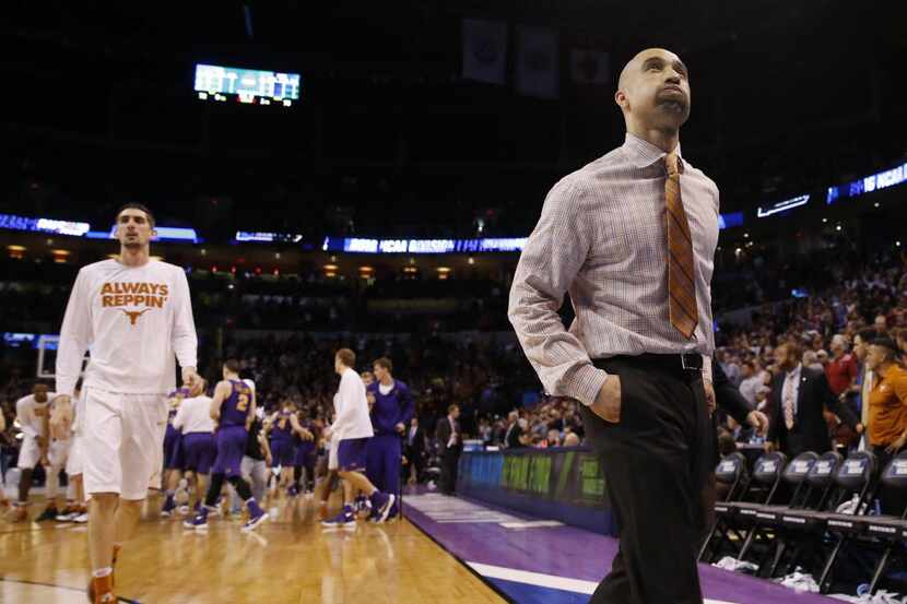 Texas Longhorns head coach Shaka Smart exits the court after losing to Northern Iowa...