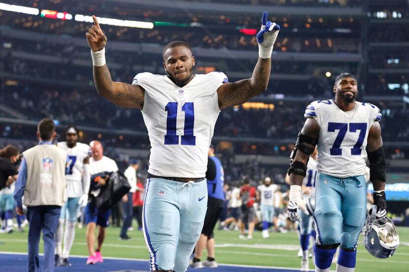 Dallas Cowboys outside linebacker Micah Parsons (11) celebrates their win over the New York...