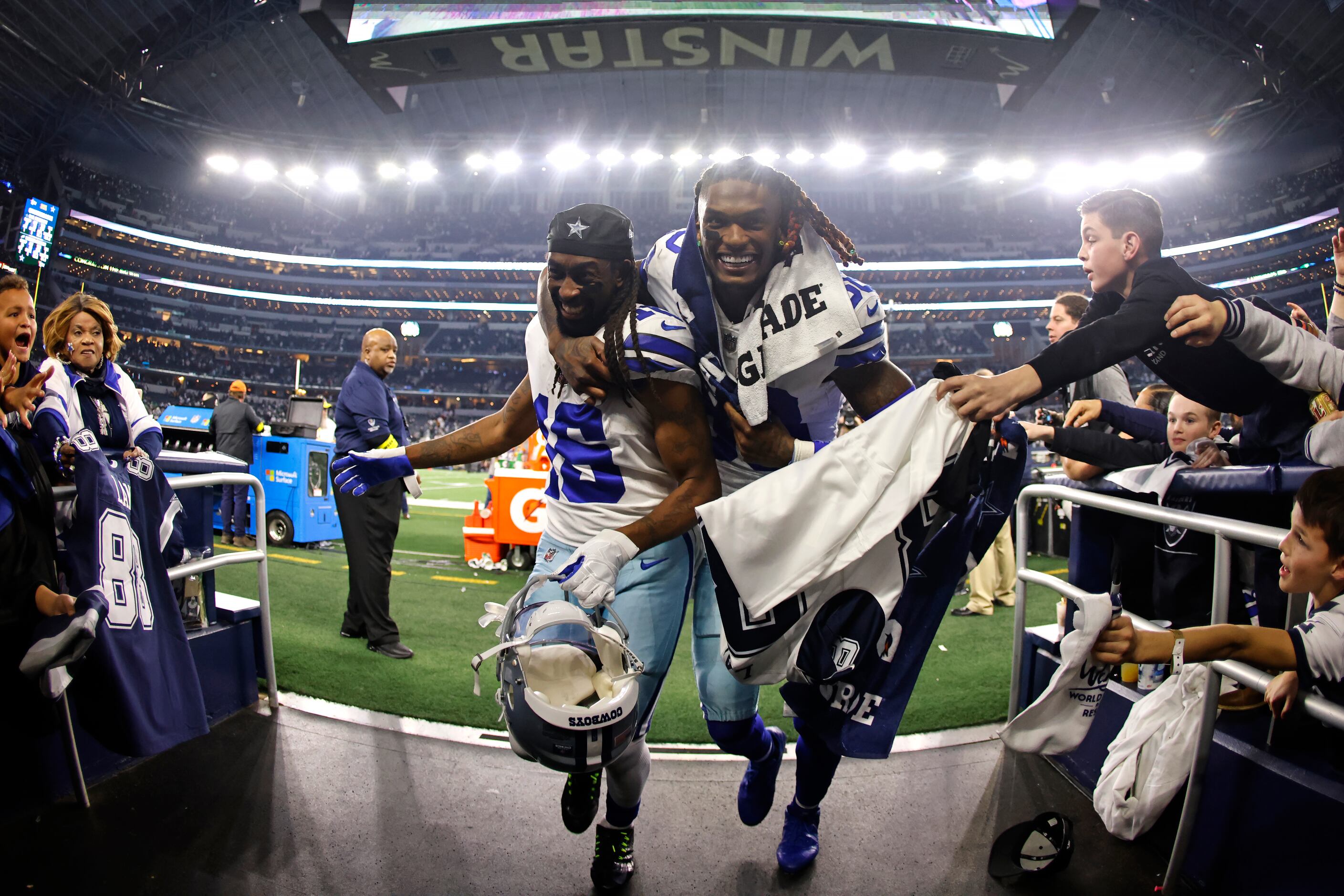 Dallas Cowboys sign respected veteran wide receiver T.Y. Hilton