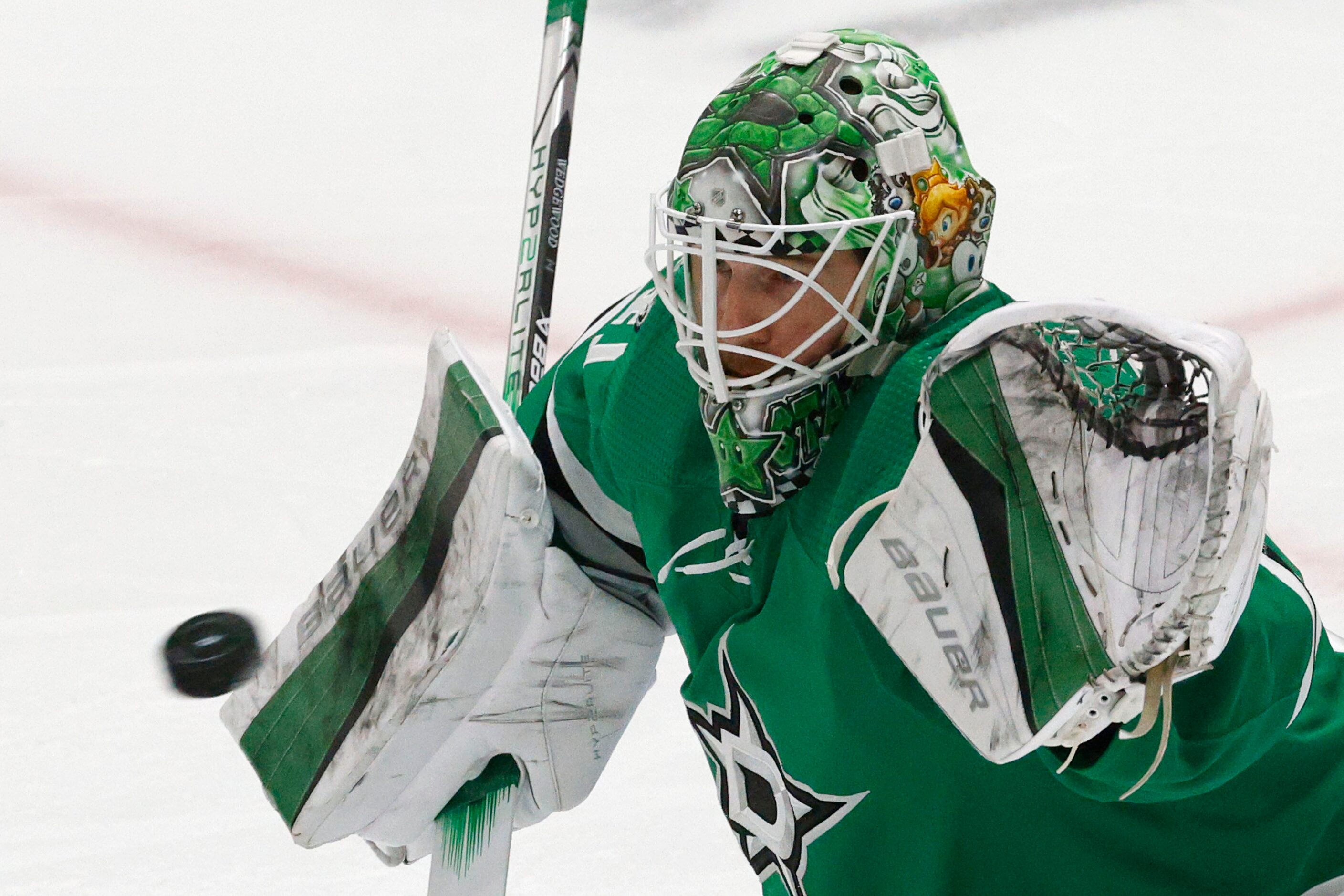 Dallas Stars goaltender Scott Wedgewood (41) makes a save against Los Angeles Kings during...