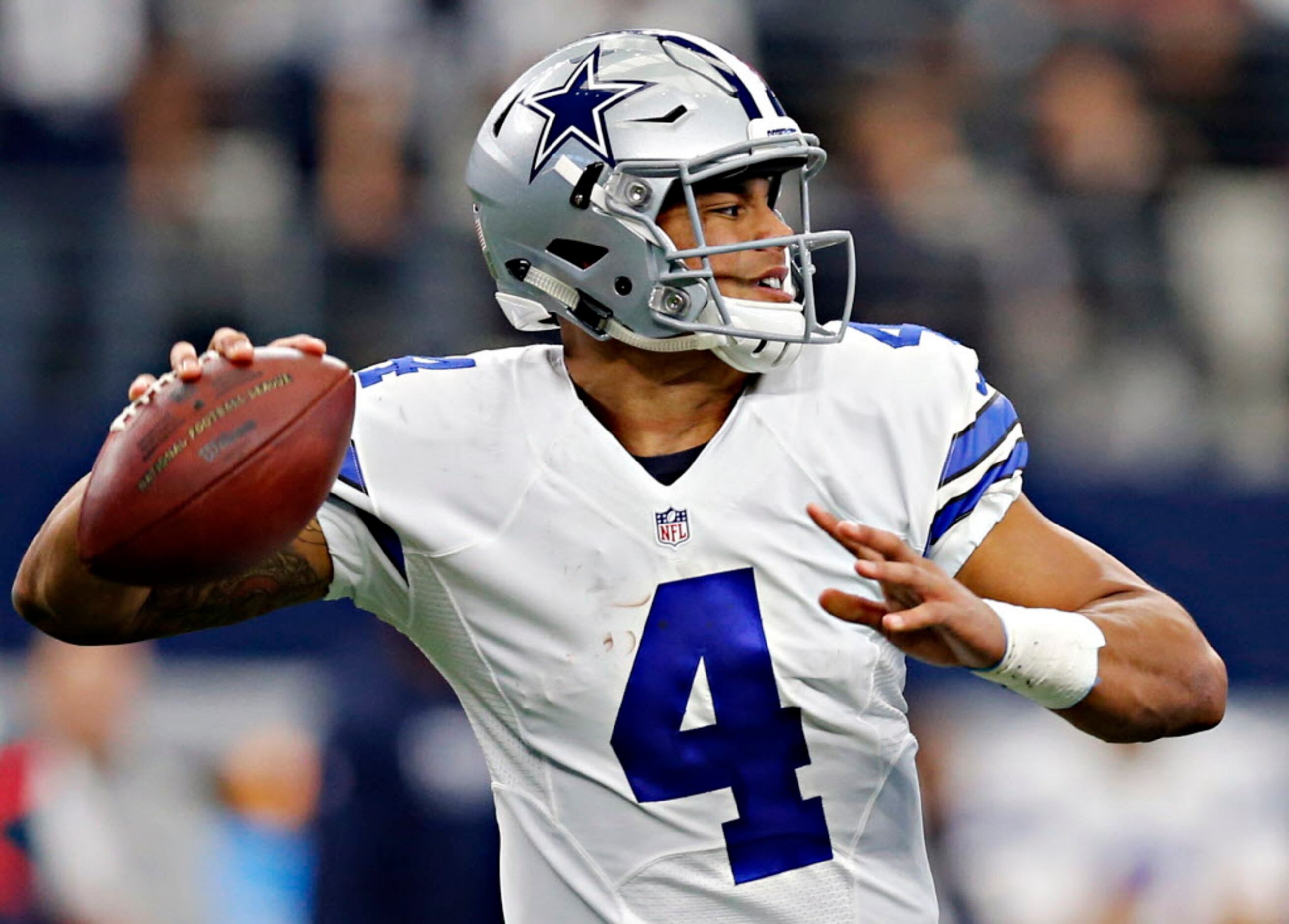 Dak Prescott: Dallas Cowboys star apologizes for praising fans who