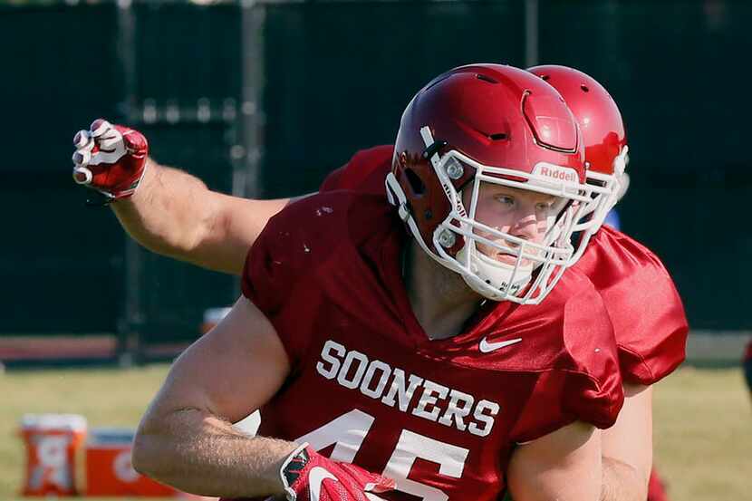 Oklahoma fullback Carson Meier is pictured during an NCAA college football practice in...