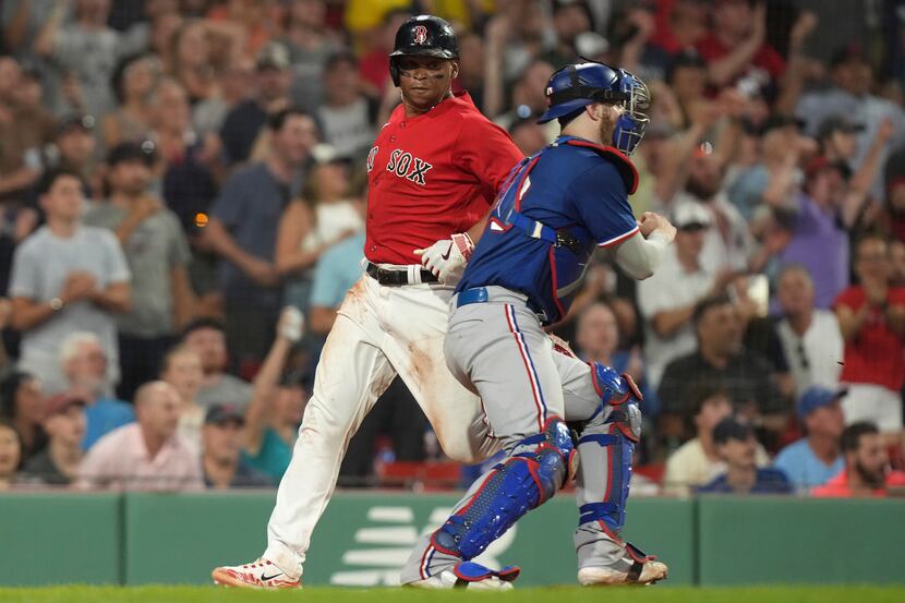 How Rangers' current problems were encapsulated in a single inning