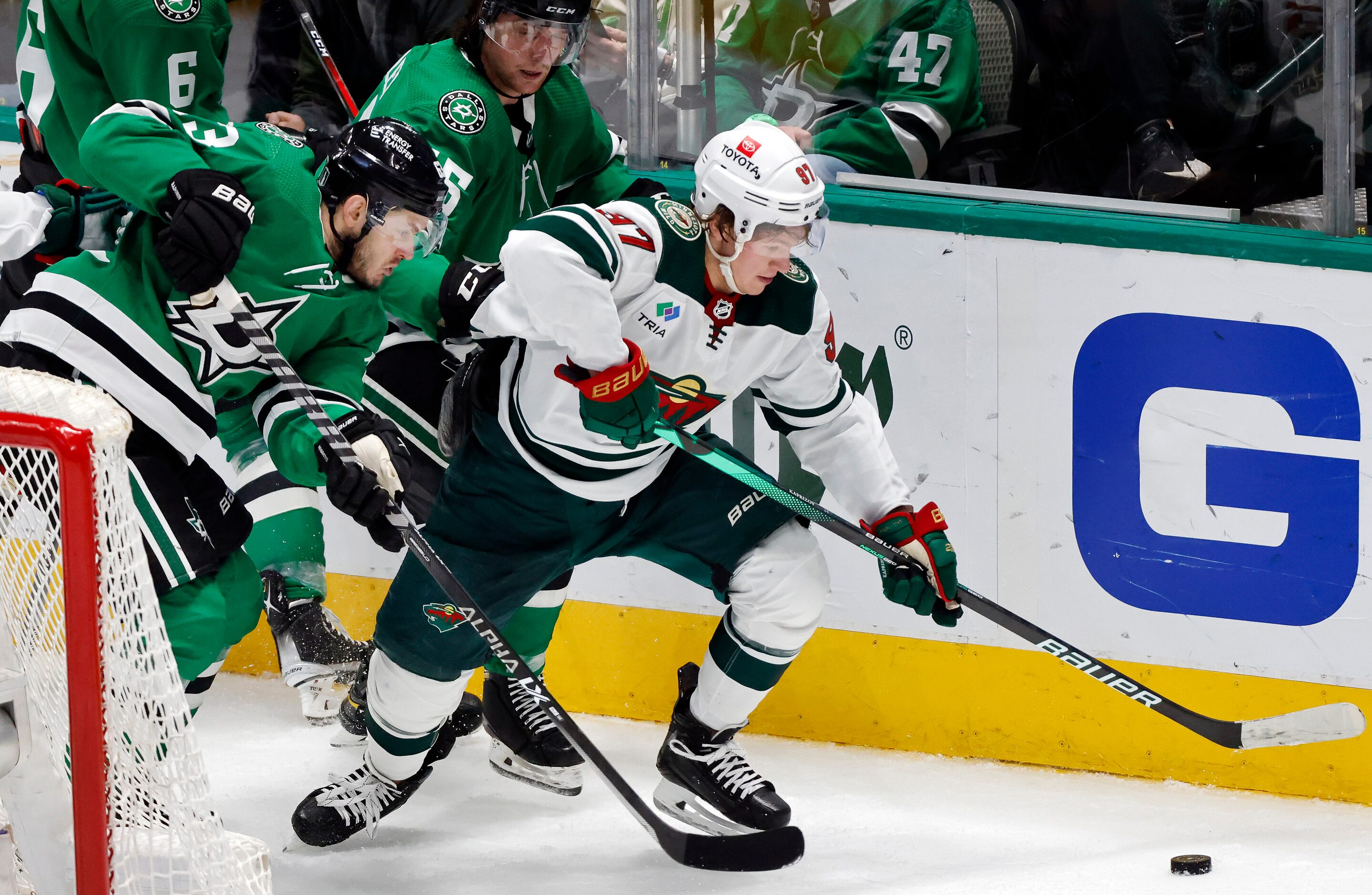 Minnesota Wild left wing Kirill Kaprizov (97) and Dallas Stars right wing Evgenii Dadonov...