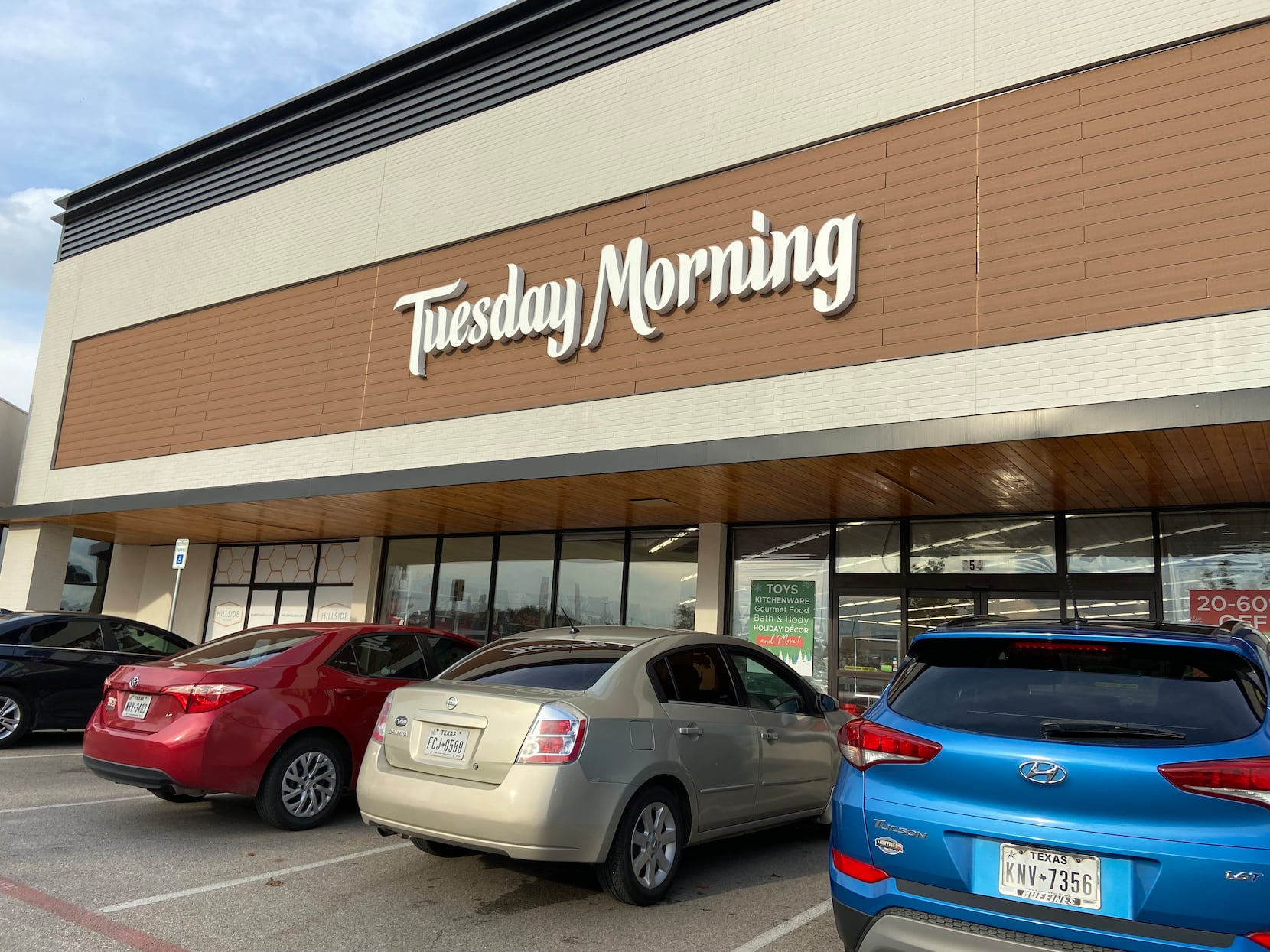 Off-price retailer Tuesday Morning has an all-new slate of top management