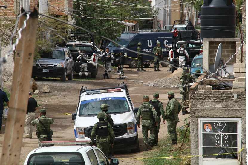 Reina incertidumbre y miedo en El Salto, Jalisco
El enfrentamiento del miércoles dejó el...