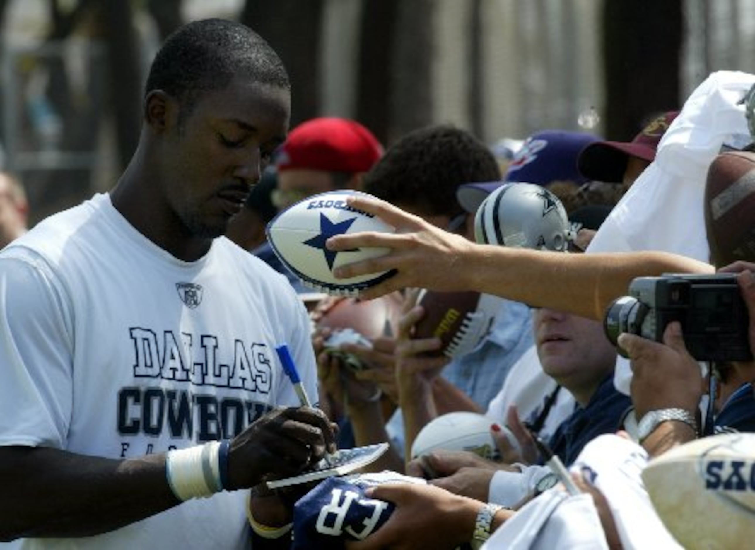 Tony Romo Signed Cowboys Throwback Jersey-Official at 's