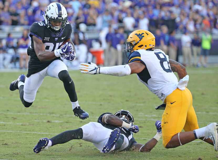 TCU Horned Frogs wide receiver KaVontae Turpin (25) runs for yardage during the West...