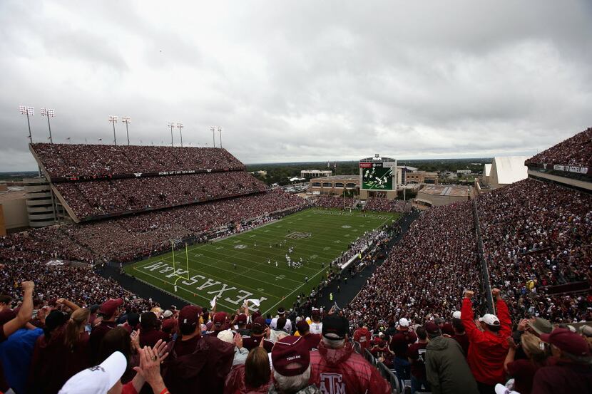 THE 10 LARGEST FOOTBALL STADIUMS IN TEXAS: On Wednesday, Texas A&M officially announced...