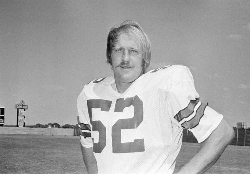 FILE - This is a Sept. 1975 file photo showing Dallas Cowboys football player Dave Edwards....