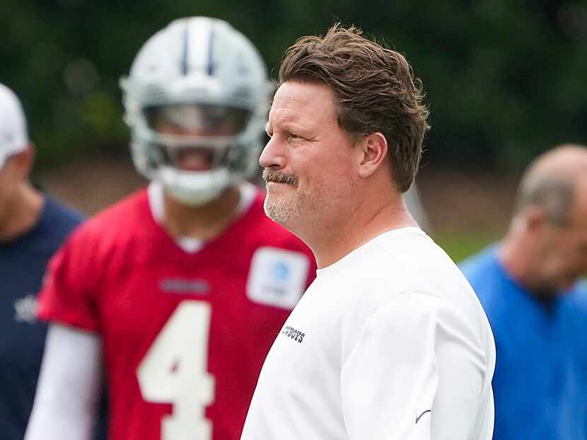 Dallas Cowboys consultant Ben McAdoo watches the team during a minicamp practice at The Star...