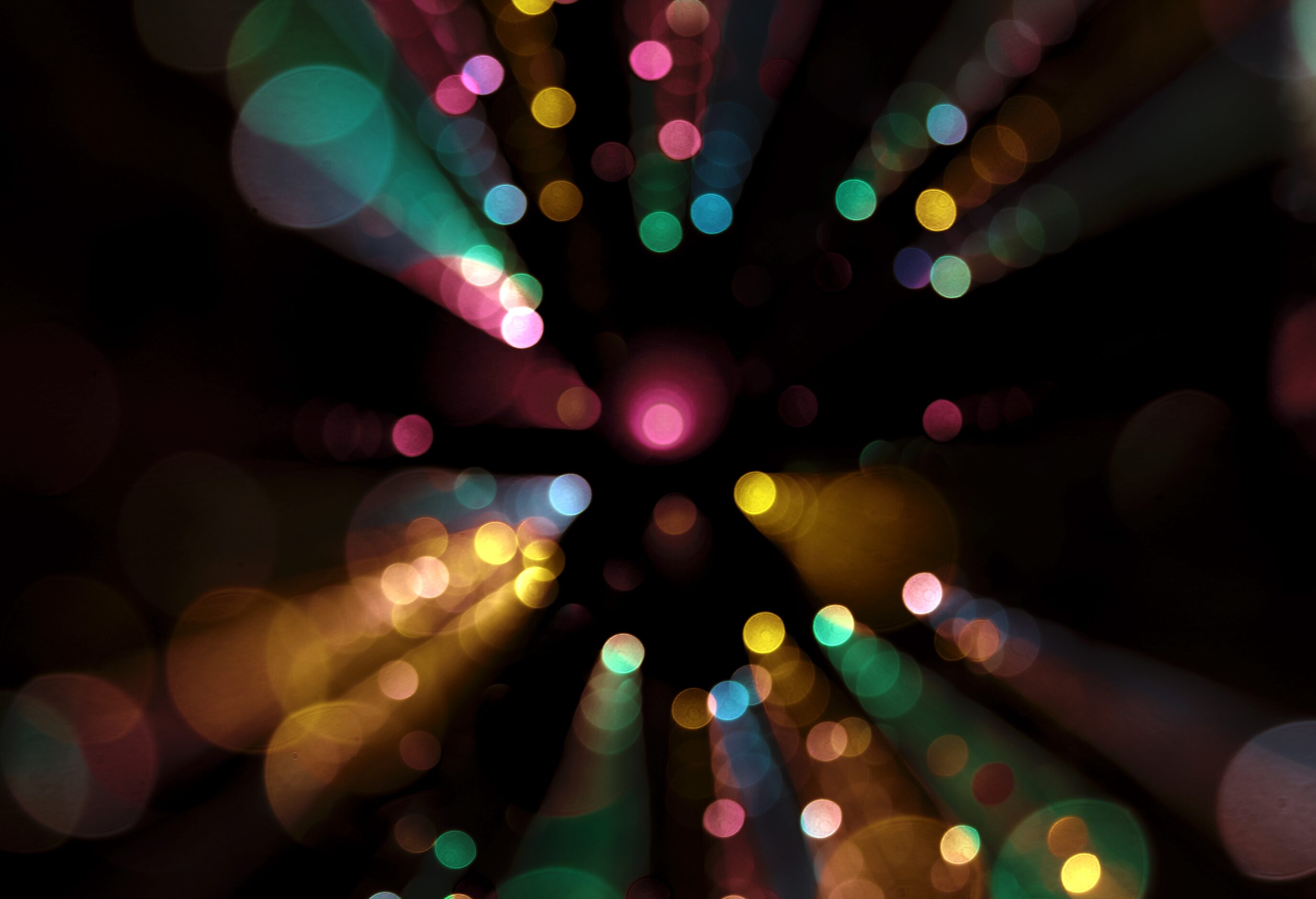 We issued a holiday lights photo challenge at Capture Dallas, our site for photography...