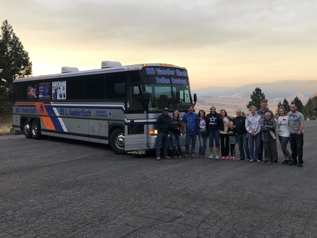 Leighton Vander Esch's family on Cowboys LB's star rookie season