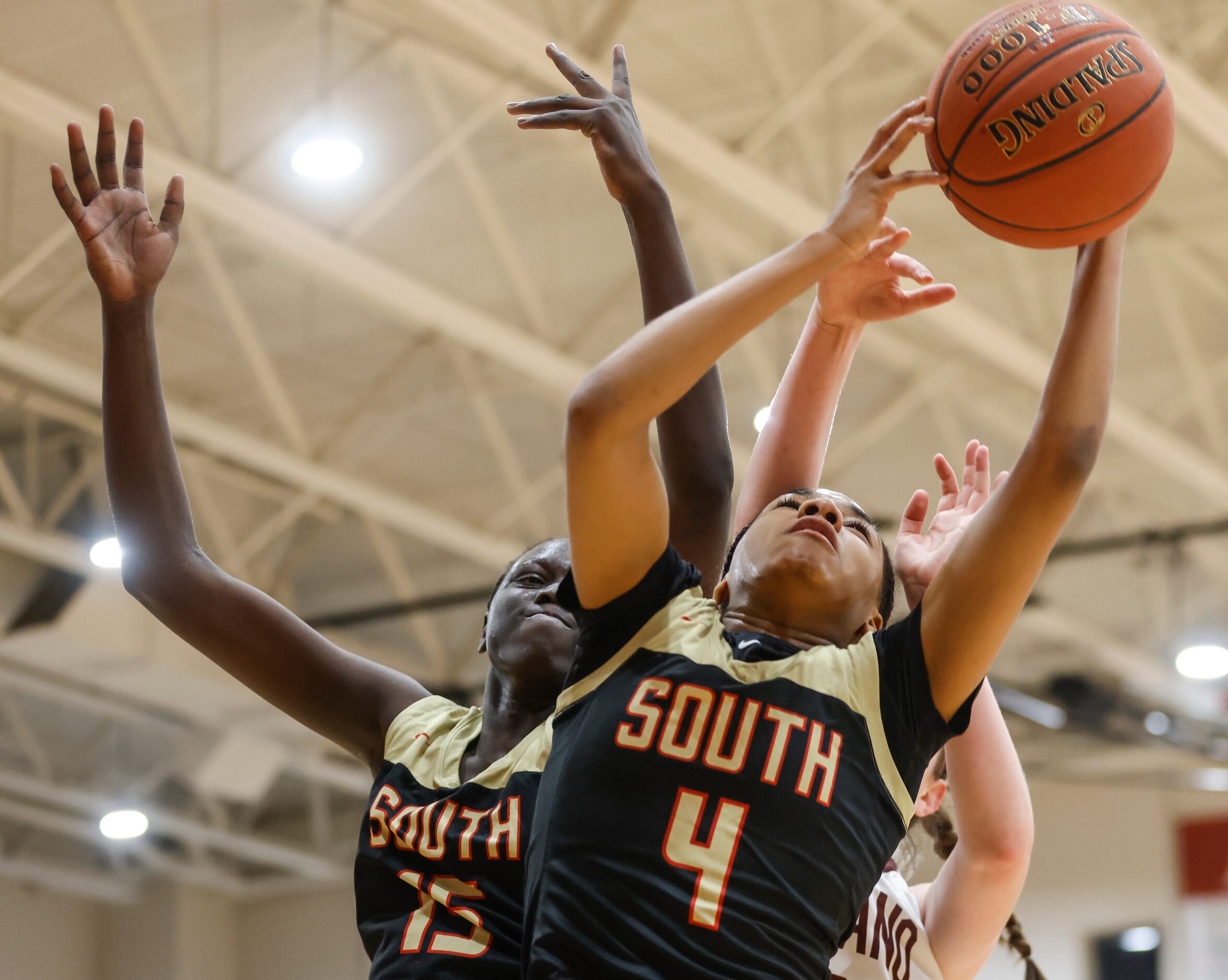 South Grand Prairie High School Adhel Tac (15) and South Grand Prairie High School Joy...