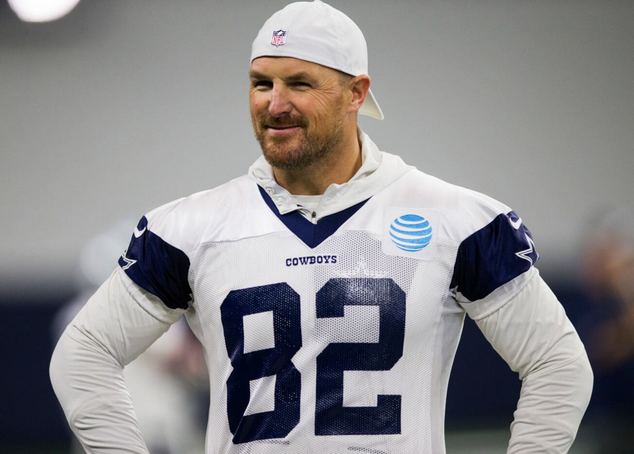 Inside the Cowboys' Crowded Tight End Room, Where Camaraderie and