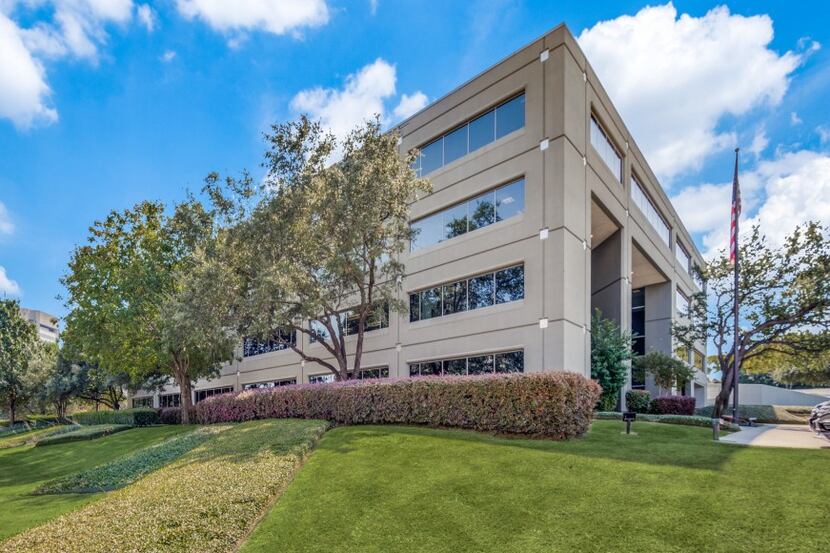 Dallas' Twinrose Investments purchased the Carpenter Court office building in Irving.