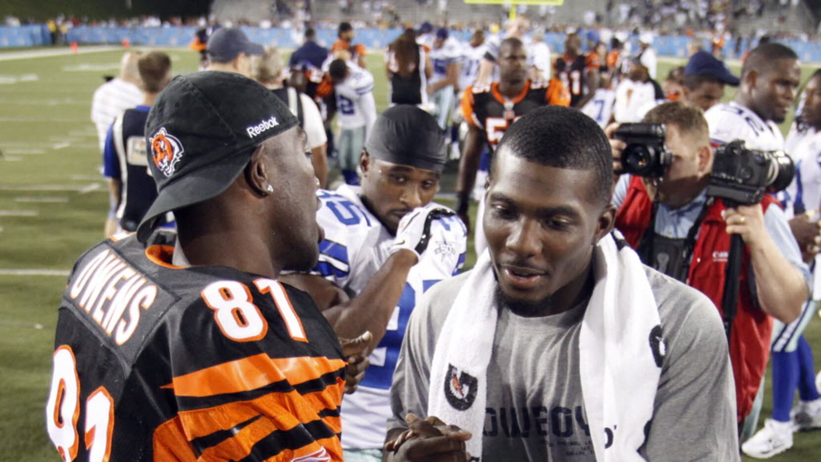 How can Dez Bryant return to form? Terrell Owens provides a roadmap
