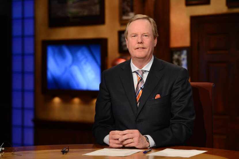 ESPN reporter and former SportsDay writer Ed Werder on the set of NFL Insiders.