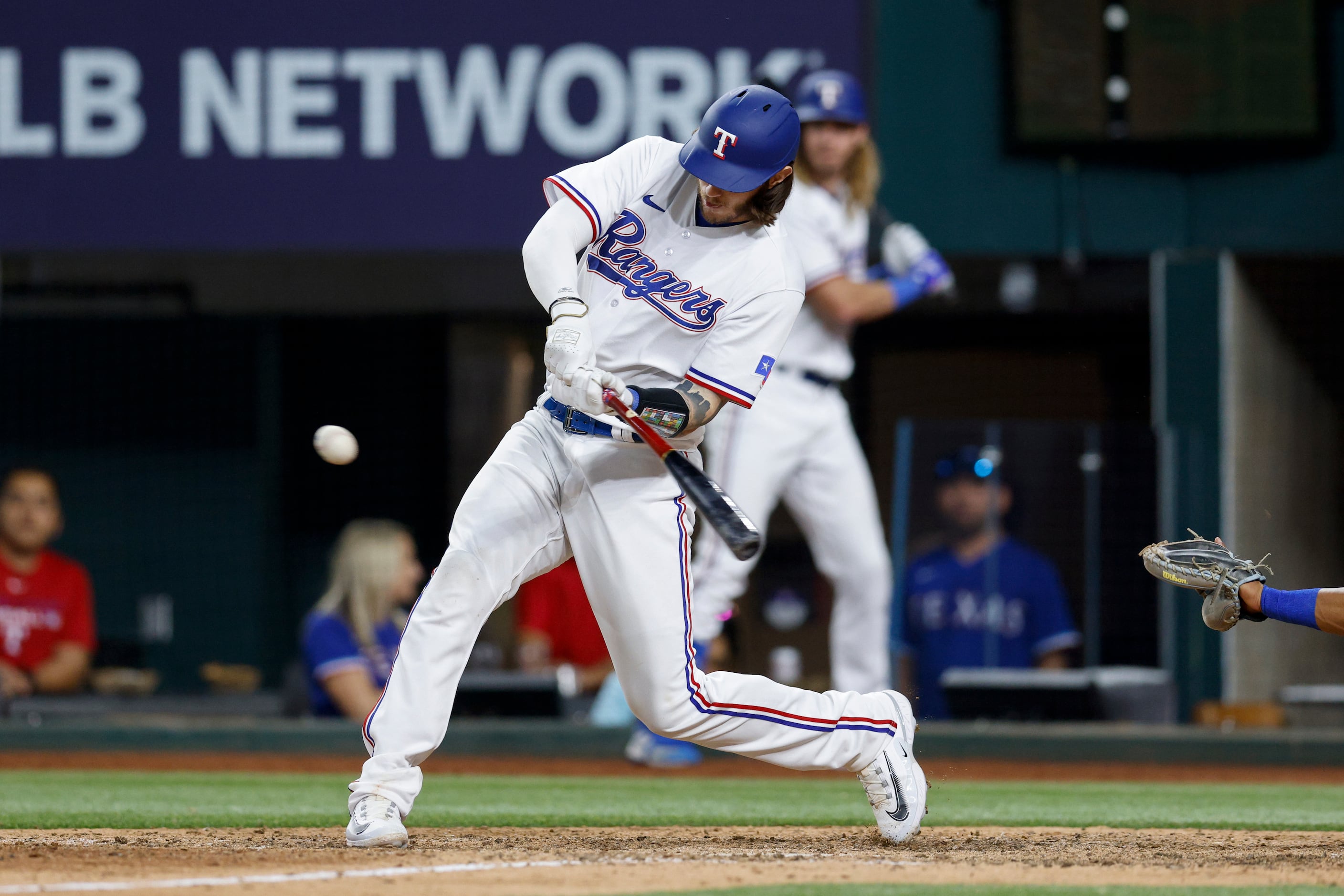 Amherst's Jonah Heim hits first MLB walkoff HR in Rangers win