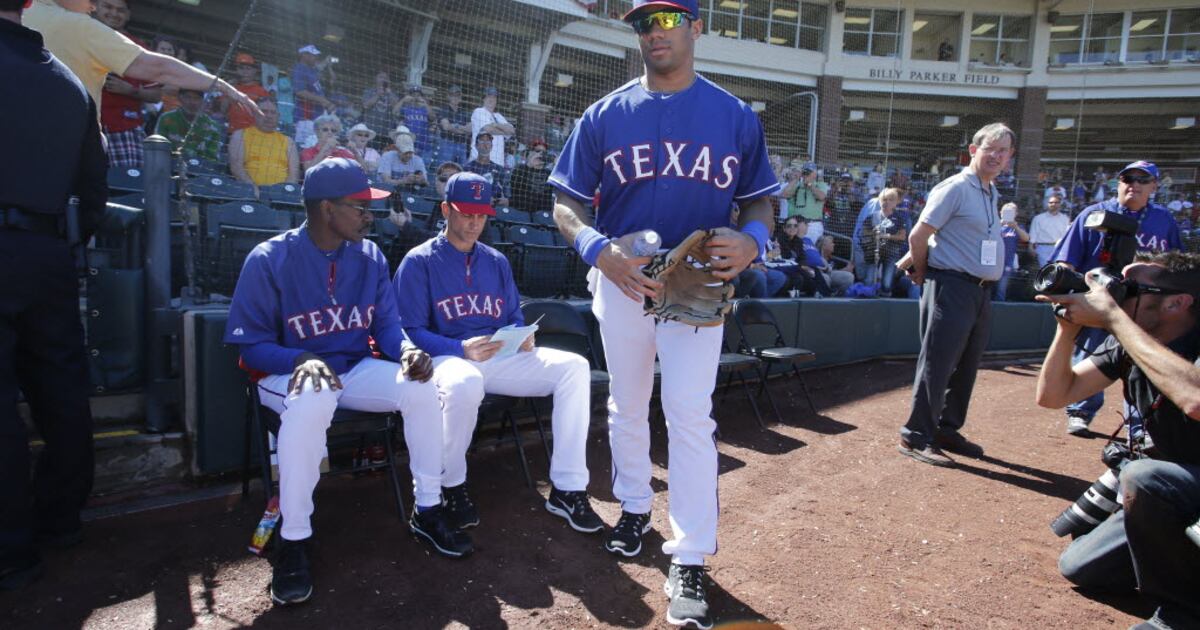 Rangers high draft pick follows the lead of Russell Wilson back to football