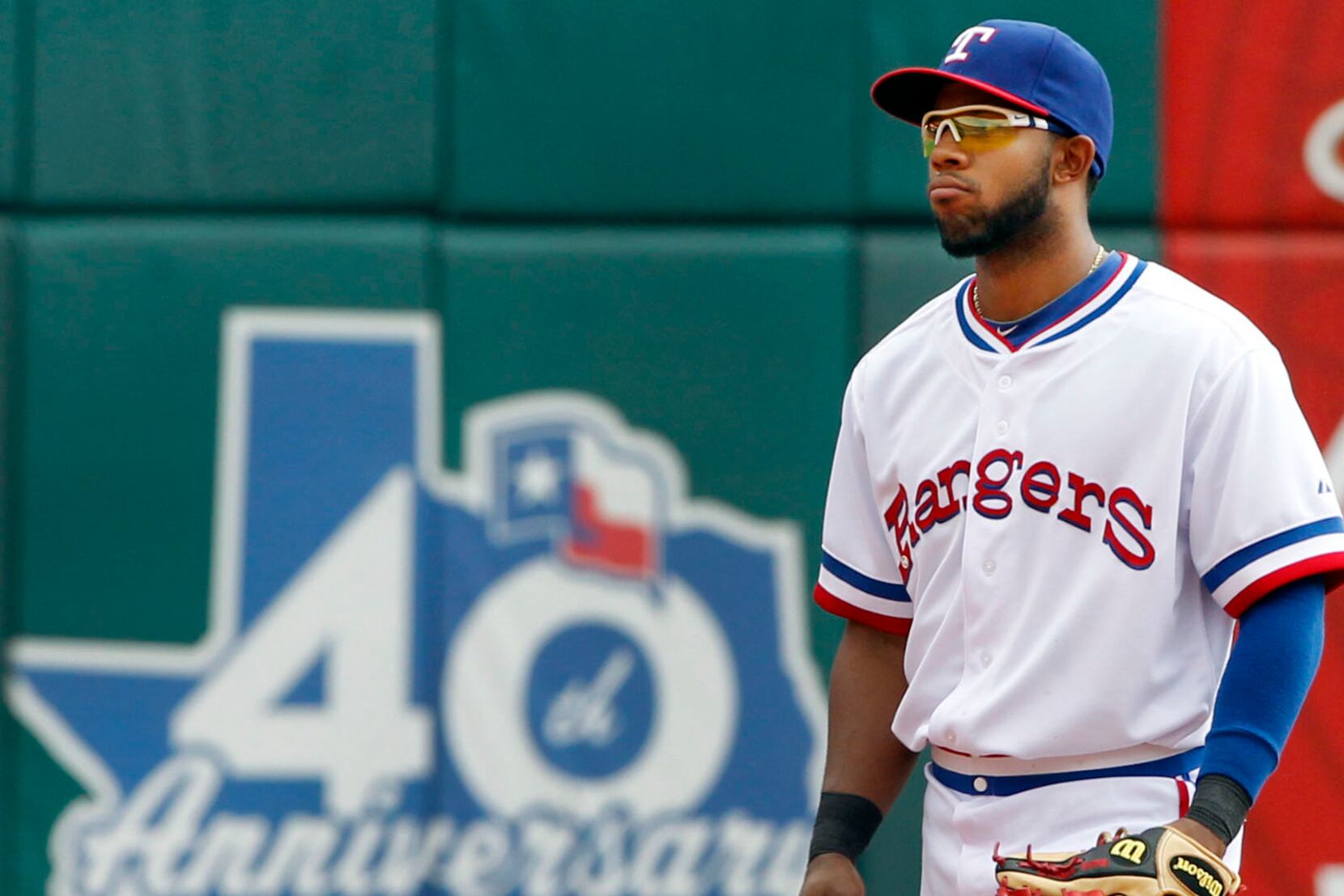 WATCH: White Sox regain lead on Elvis Andrus hit to left – NBC Sports  Chicago