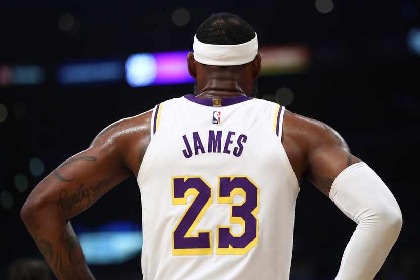 LOS ANGELES, CALIFORNIA - OCTOBER 16:  LeBron James #23 of the Los Angeles Lakers looks on...