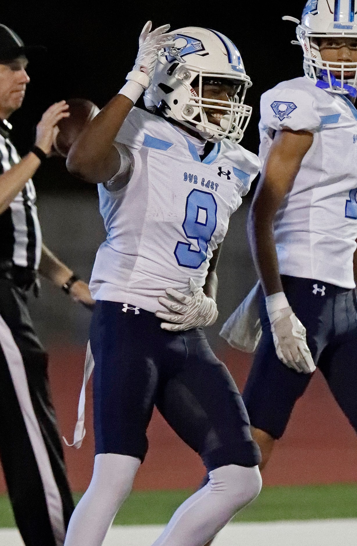 Wylie East High School wide receiver King Baribe (9) celebrates a touchdown catch during the...