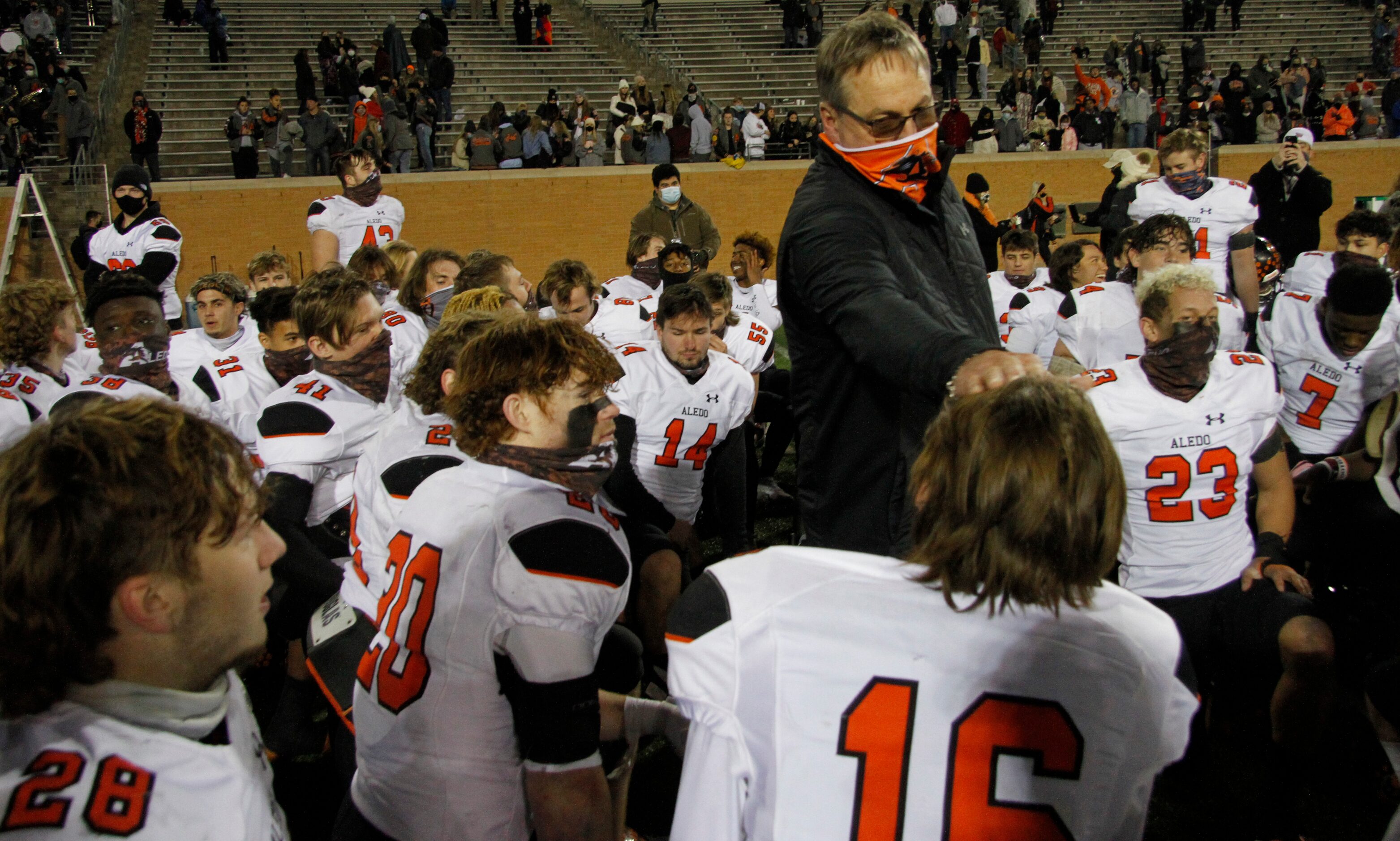 Aledo head coach Tim Buchanan shares words of praise and inspiration following their 55-28...