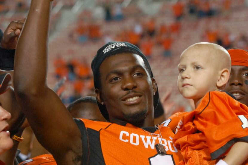 In this Saturday, Sept. 26, 2009, file photo, Oklahoma State wide receiver Dez Bryant is...