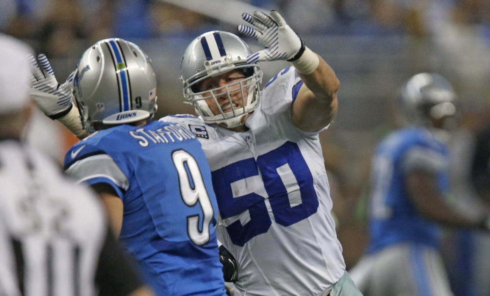 Is Cowboys linebacker Sean Lee the victim of a prank?