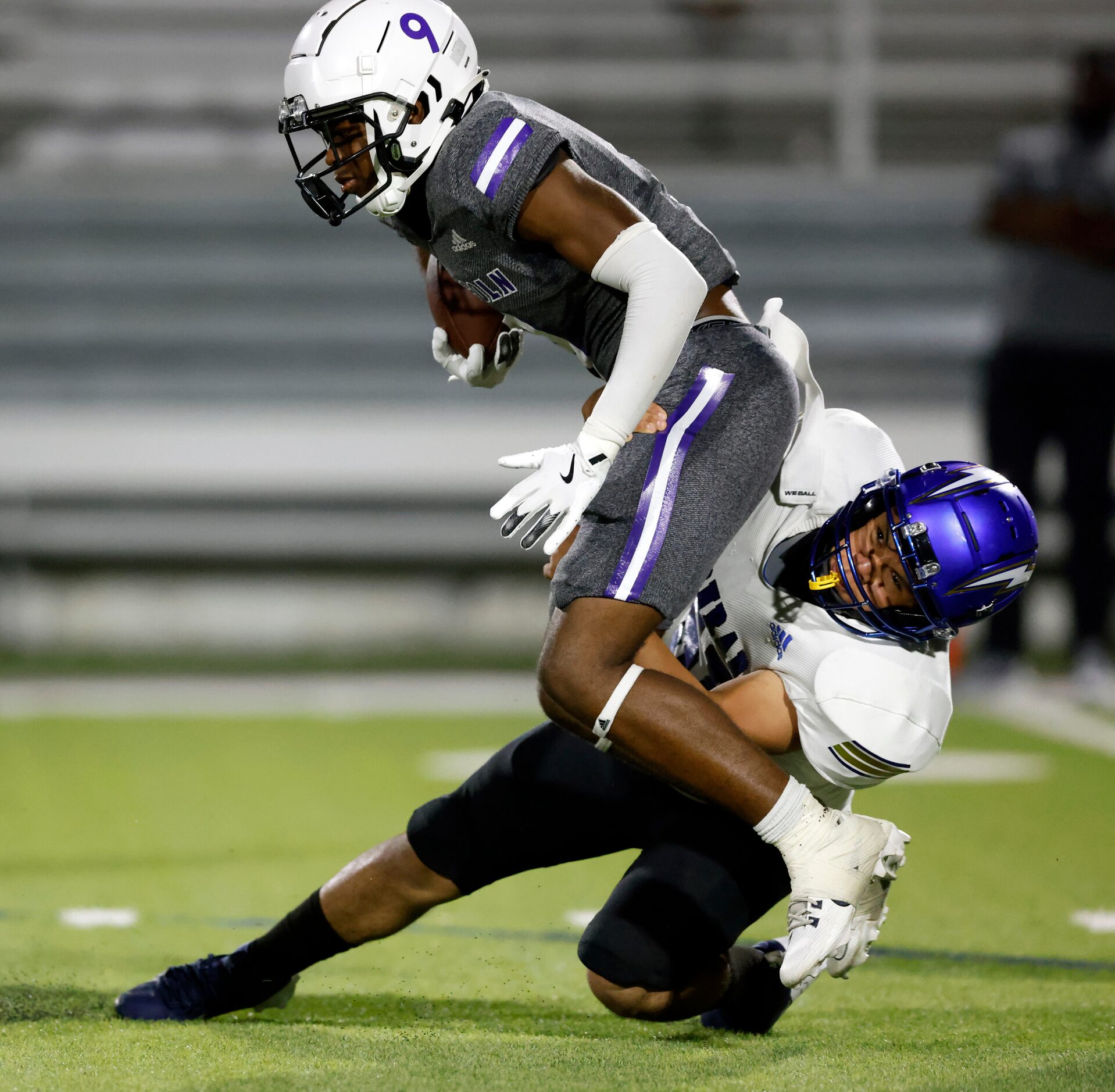 Conrad defensive lineman Raul Aguilar (58) tackles Lincoln wide receiver Brandon Bufford (9)...