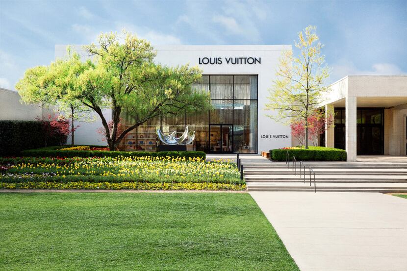 Louis Vuitton store at NorthPark Center NPGARDEN