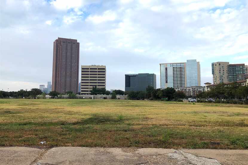 Developer Trammell Crow sold the vacant block at U.S. Highway 75 and Carroll Avenue.