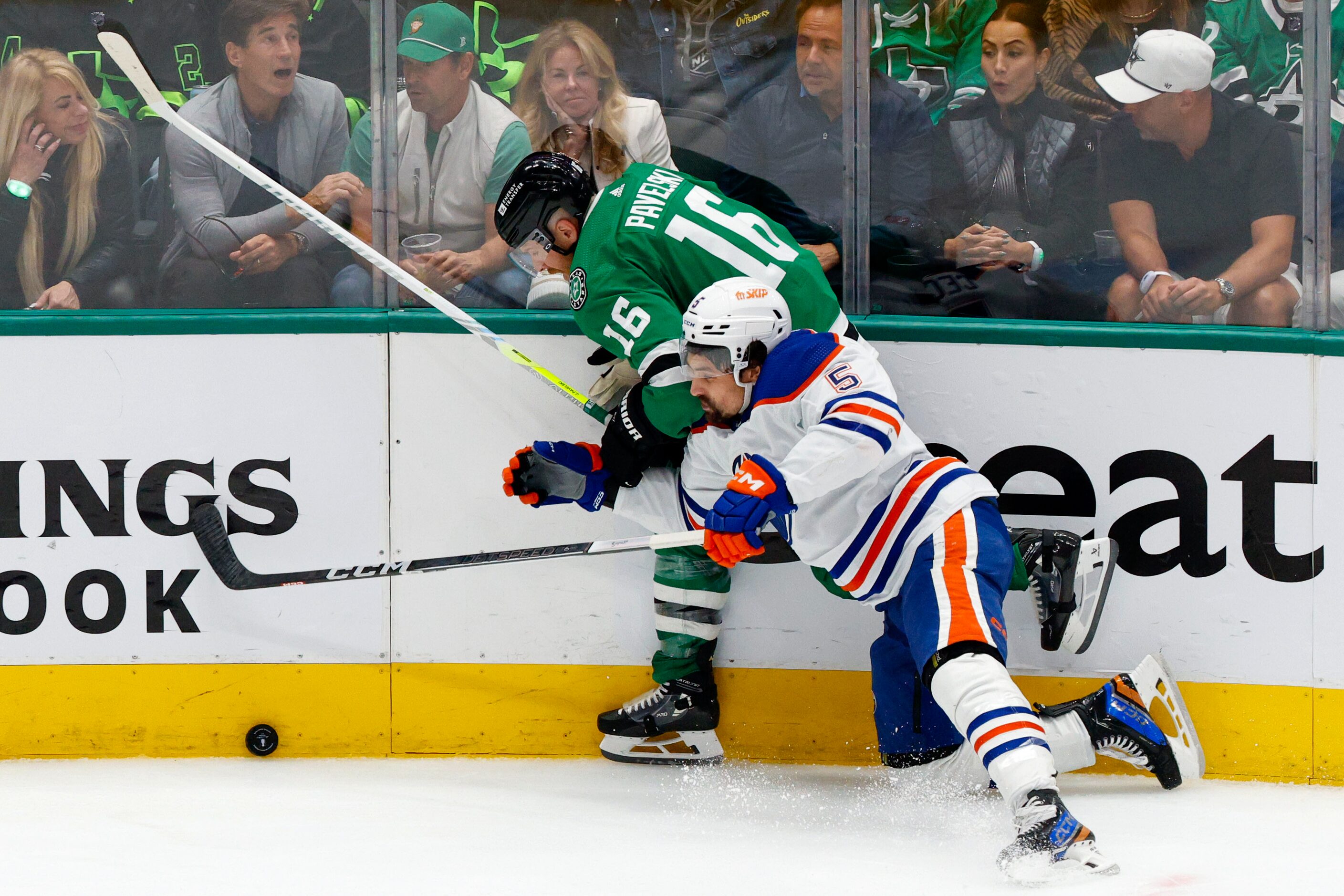 Dallas Stars center Joe Pavelski (16) tangles with Edmonton Oilers defenseman Cody Ceci (5)...