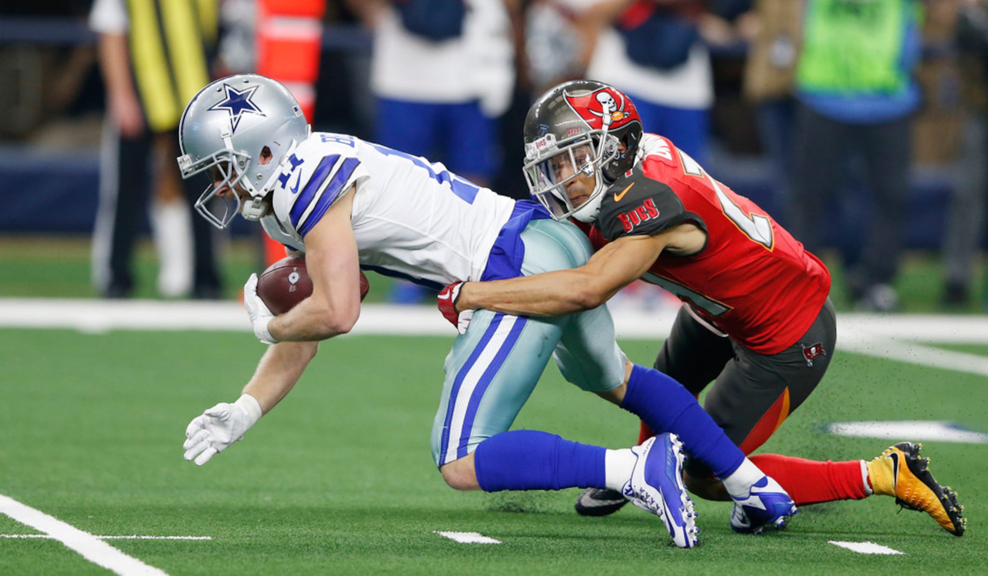 Bucs not leaning on ex-win against Dallas in playoff rematch