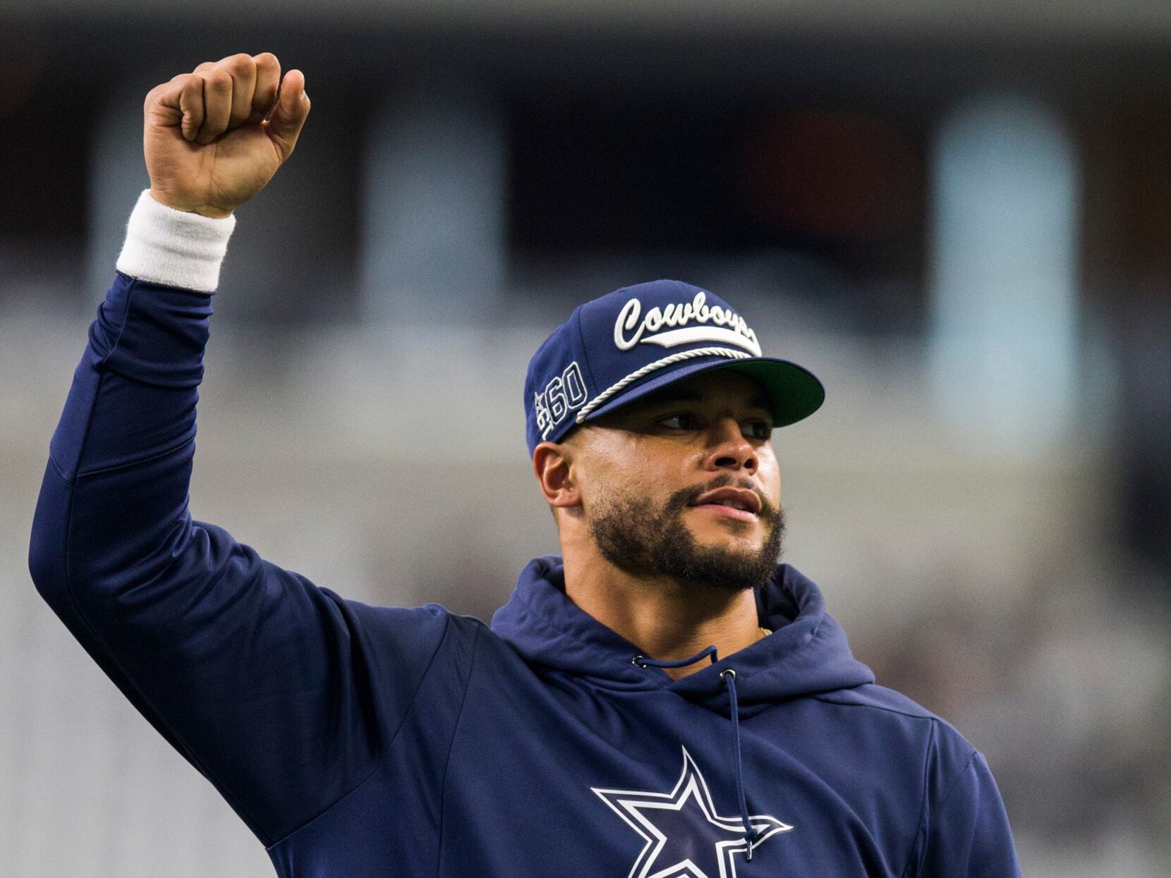 NFL insider predicts Dak Prescott's fate in crucial season for Cowboys -  “It would be very surprising”