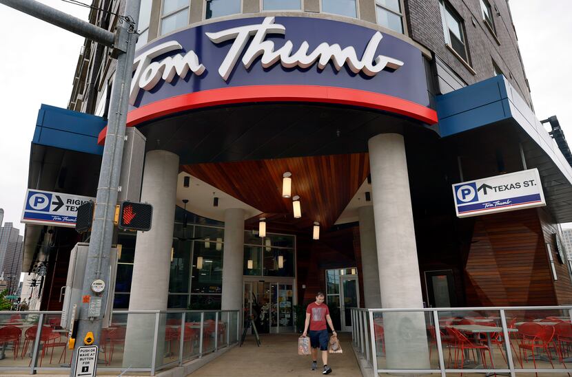 An exterior view of the Tom Thumb grocery store on Live Oak Street.