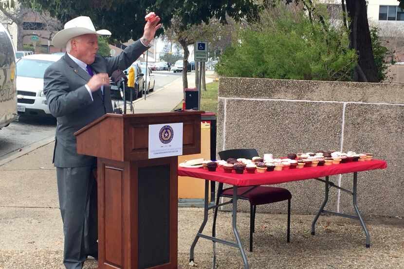  Agriculture Commissioner Sid Miller declared "amnesty" for cupcakes in Texas schools at an...