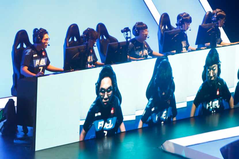 Members of Dallas Fuel battle against Florida Mayhem during the 3rd mat of competition....