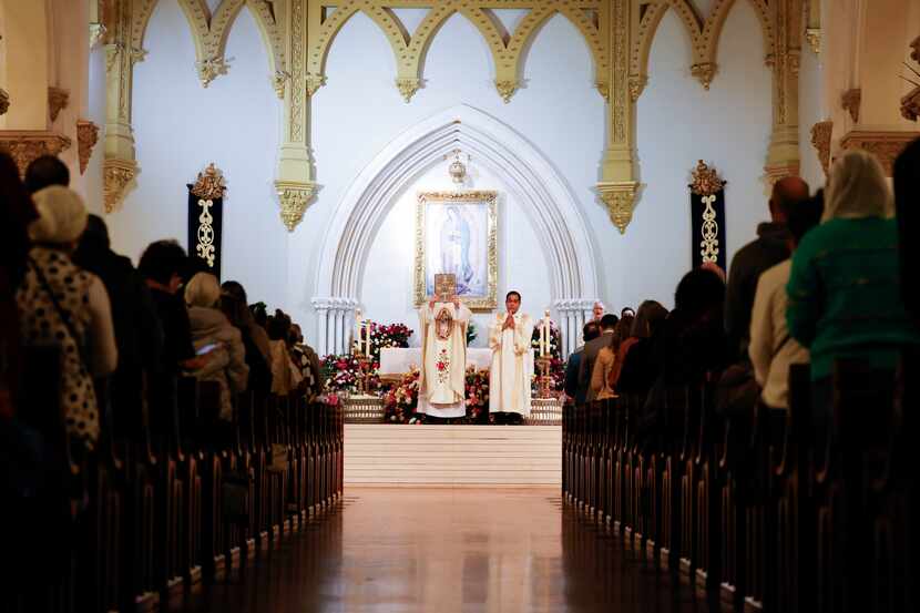 Cada año, la Catedral Santuario de Guadalupe prepara una serie de eventos para conmemorar la...