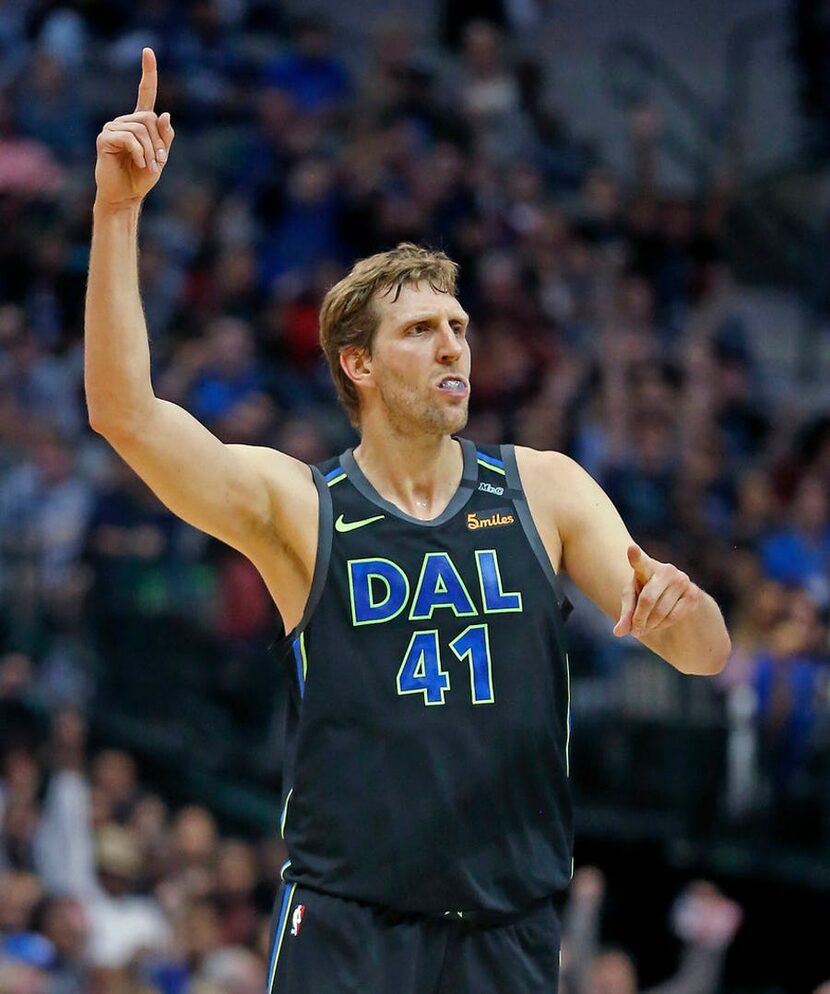 Dirk Nowitzki de los Dallas Mavericks. Foto DMN