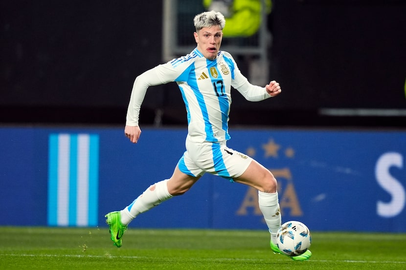 Alejandro Garnacho con la camiseta de Argentina en un amistoso en marzo de 2024 en Filadelfia.