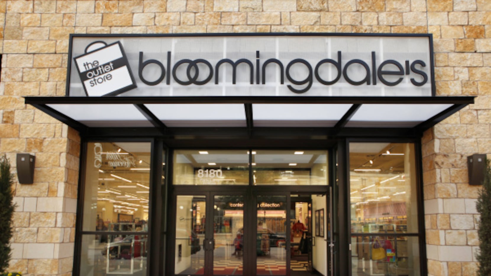 First Look: Bloomingdale's opens first new store in four years