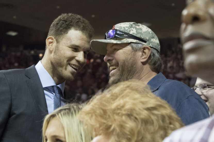 NORMAN, OK - MARCH 1: Blake Griffin of the Los Angeles Clippers and  country singer Toby...