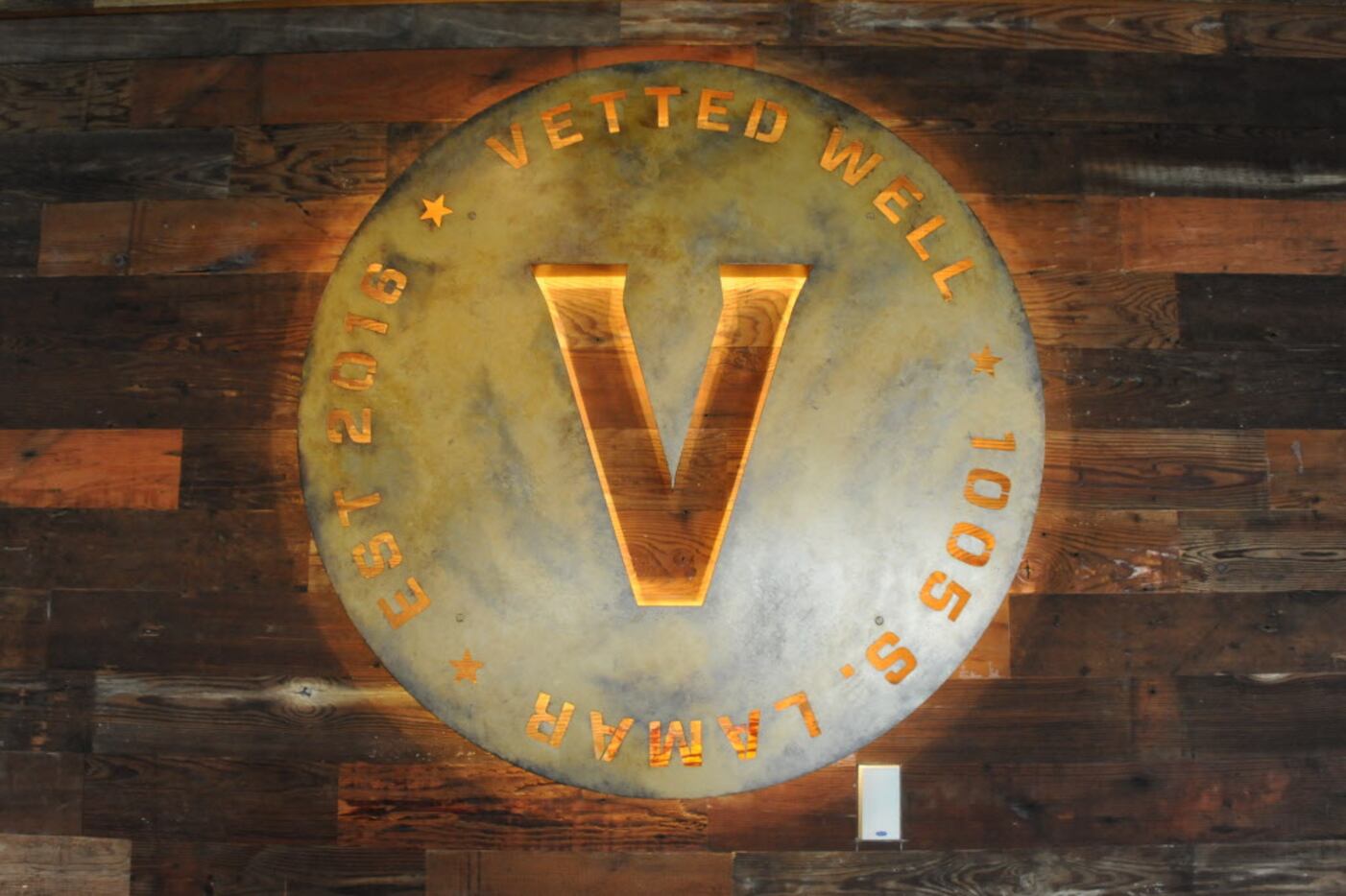 Vetted Well will serve beer and cocktails upstairs from the cinema.