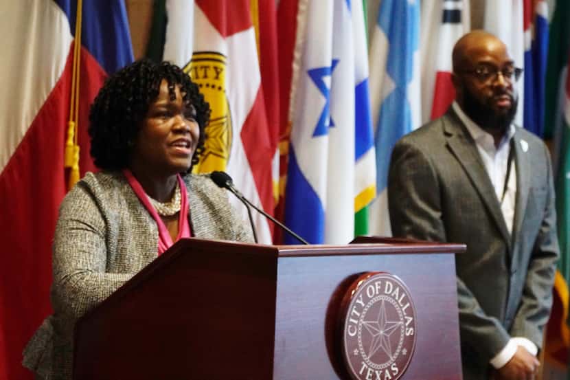 Dallas Police Monitor Tonya McClary speaks during a Community Oversight Board meeting in 2020.