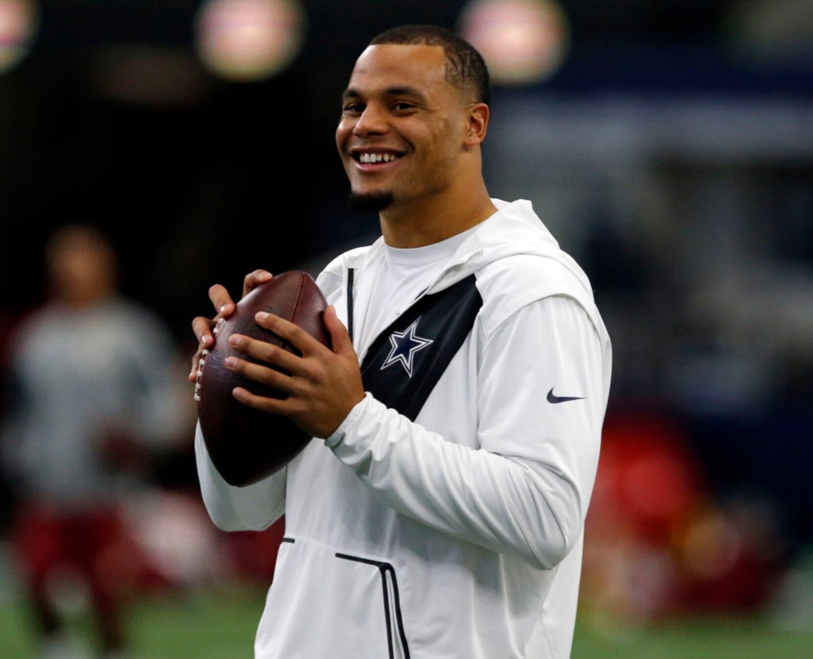 10 things to know about Cowboys QB Dak Prescott, from Dallas fandom to his  own mascot