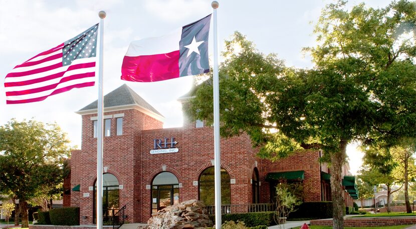 Lonnie Brantley operated his mortgage lending business out of this Colleyville building.